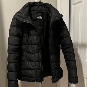 The North Face Women's Classic Black 550 Goose Down Puffer Coat